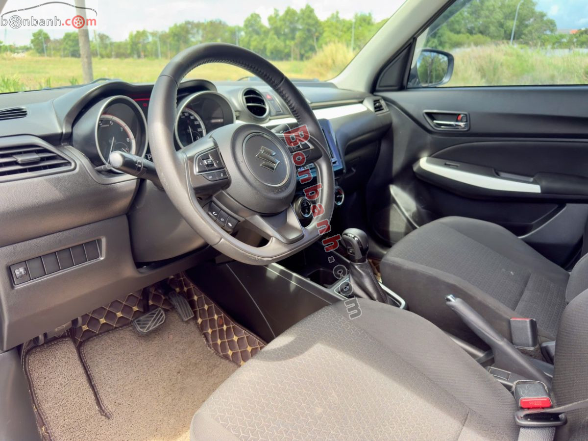 Bán ô tô Suzuki Swift GLX 1.2 AT - 2018 - xe cũ