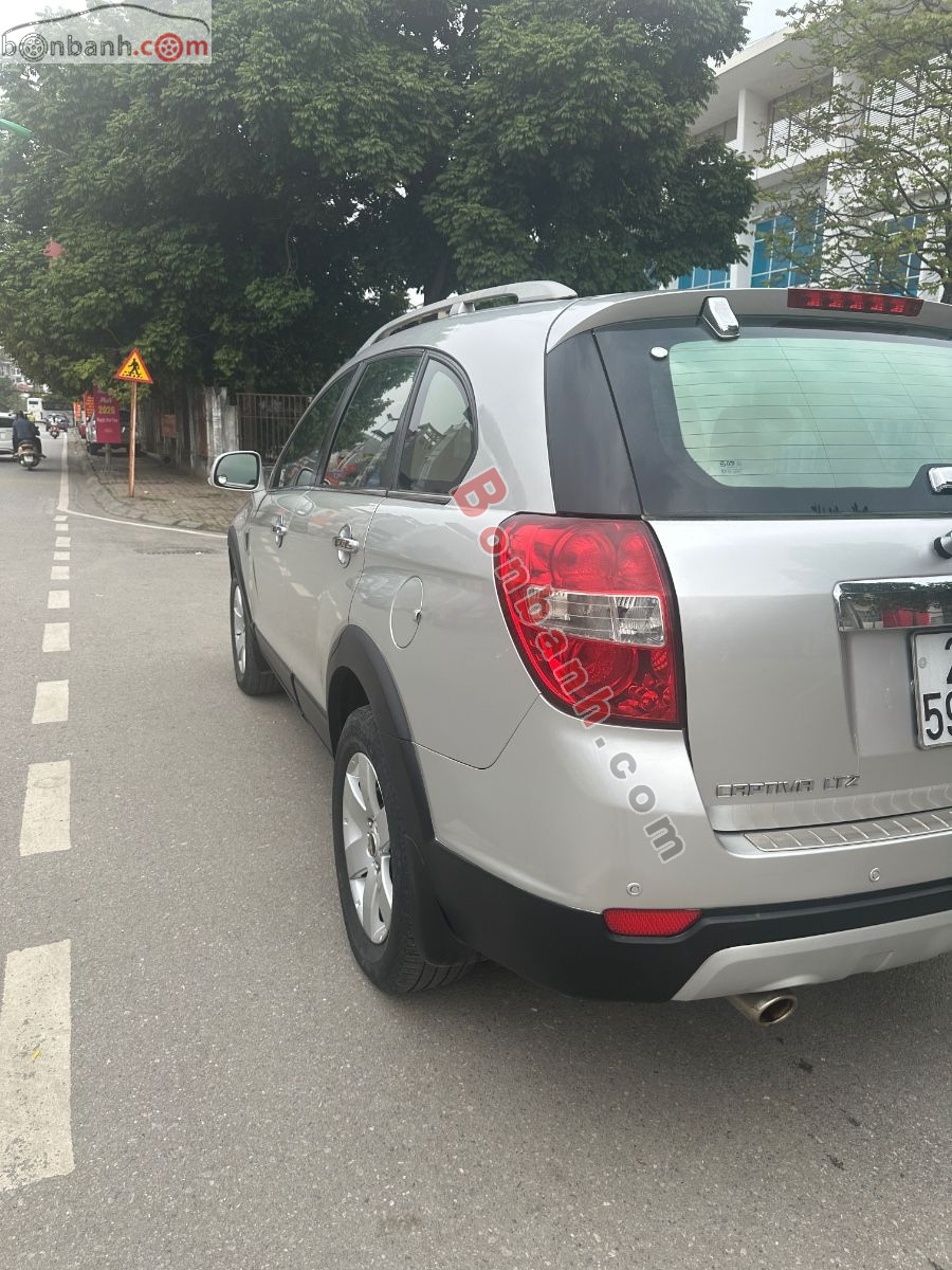 Bán ô tô Chevrolet Captiva LTZ 2.4 AT - 2008 - xe cũ