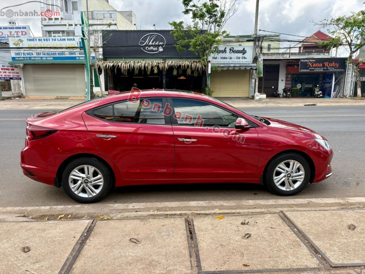 Bán ô tô Hyundai Elantra 1.6 AT - 2019 - xe cũ