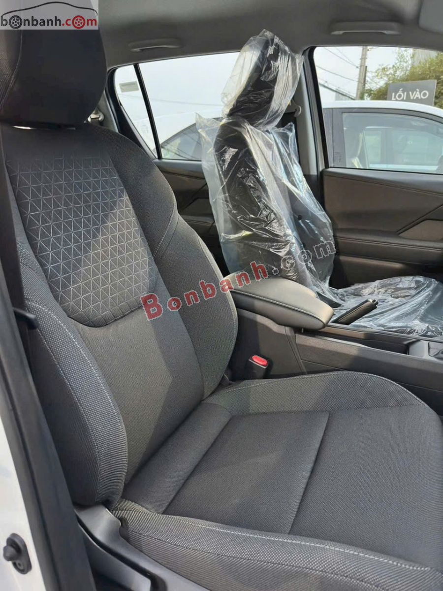 Bán ô tô Toyota Hilux Pro 2.8L 4x2 AT - 2026 - xe mới