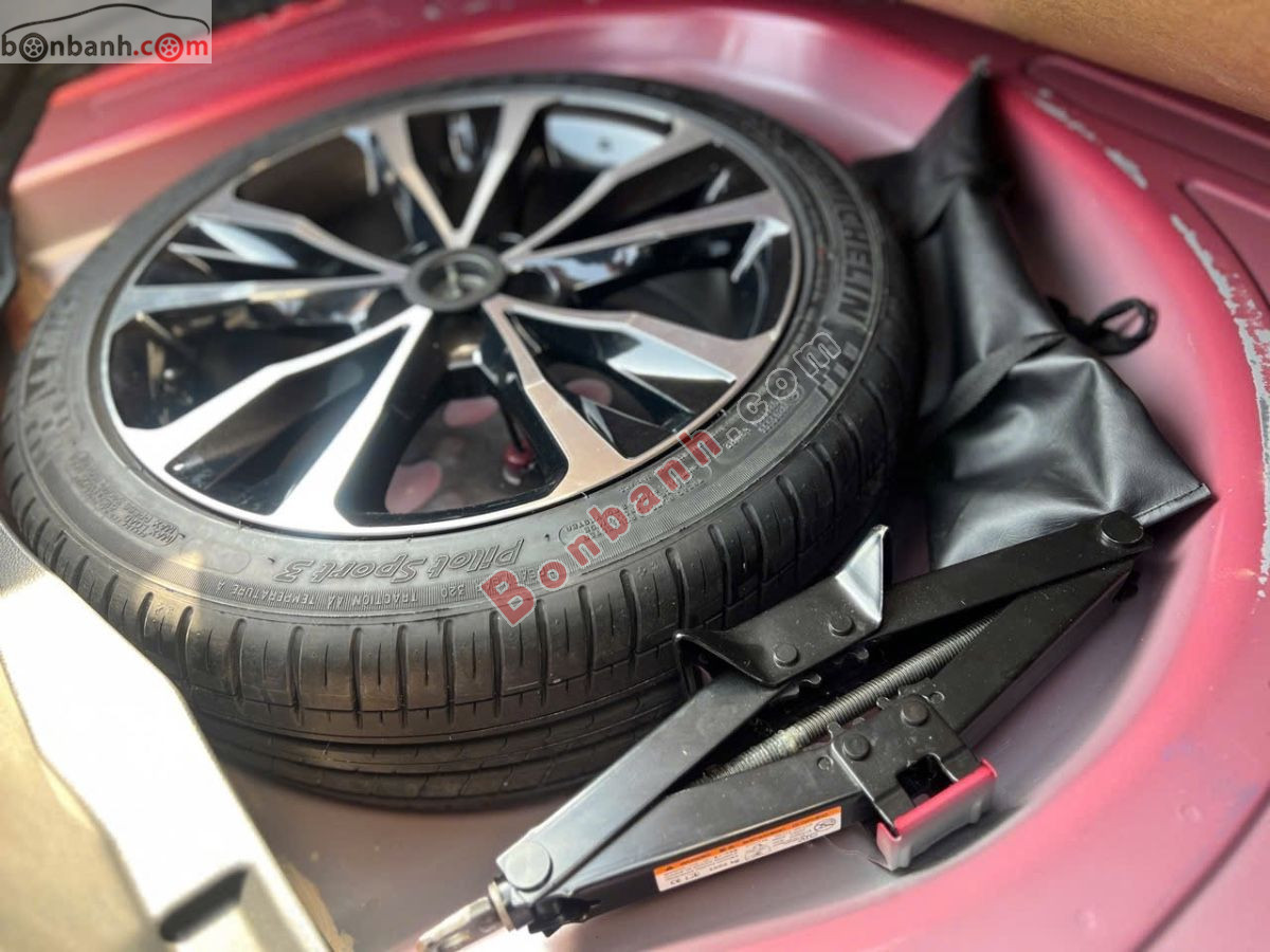 Bán ô tô Toyota Corolla altis 1.8G AT - 2020 - xe cũ