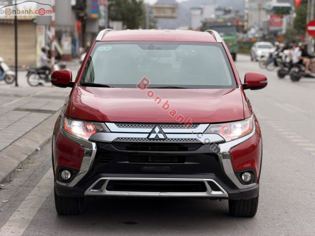 Bán ô tô Mitsubishi Outlander Premium 2.0 CVT - 2021 - xe cũ