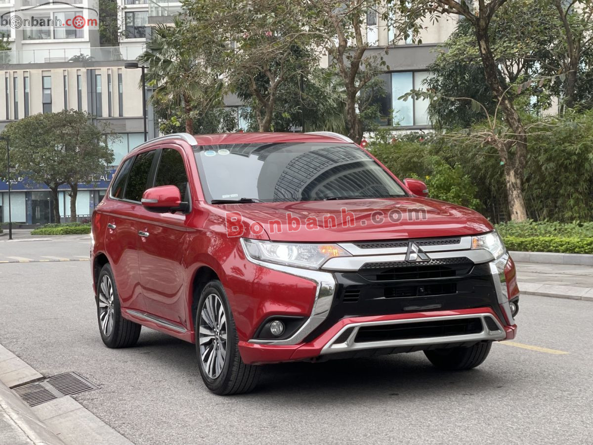 Bán ô tô Mitsubishi Outlander 2.0 CVT - 2022 - xe cũ