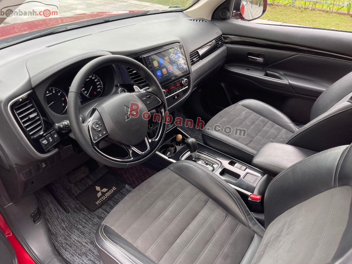 Bán ô tô Mitsubishi Outlander 2.0 CVT - 2022 - xe cũ