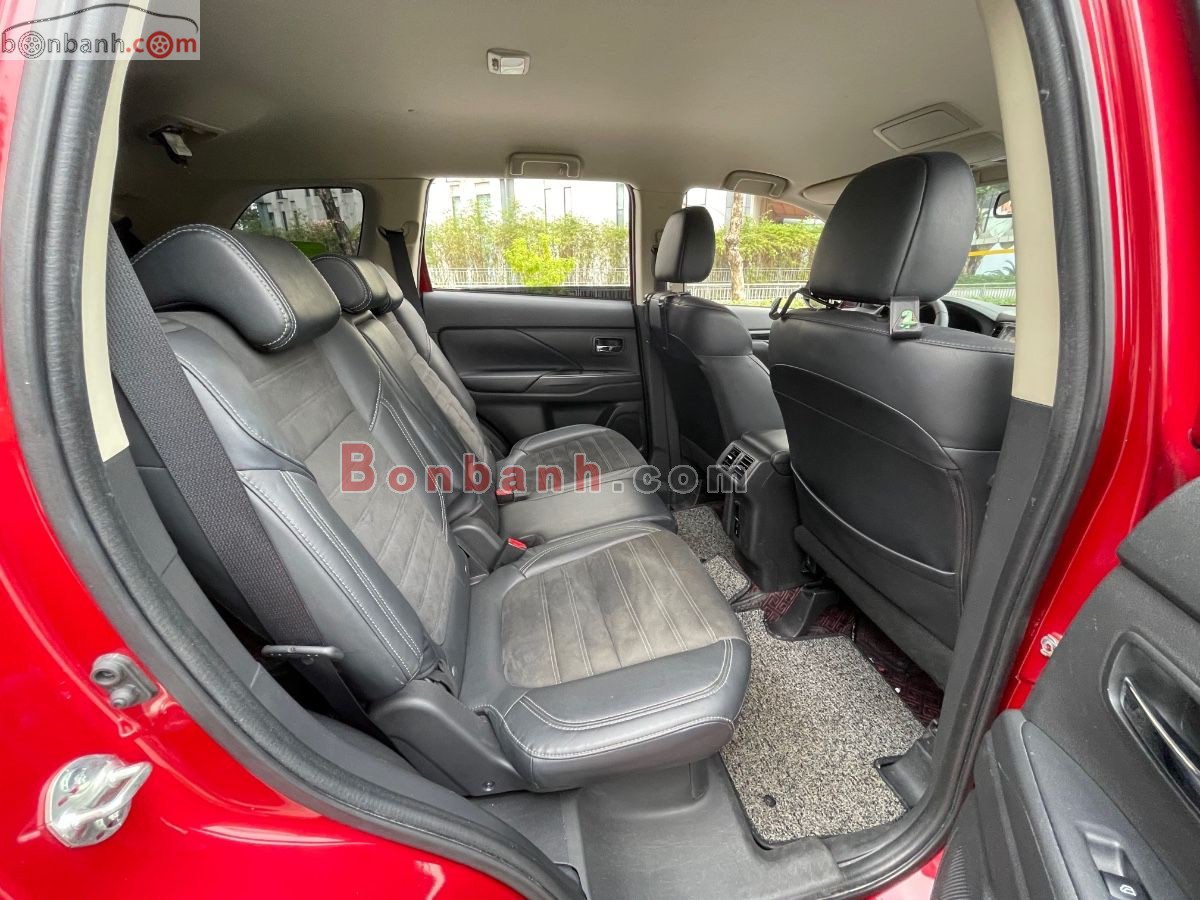 Bán ô tô Mitsubishi Outlander 2.0 CVT - 2022 - xe cũ