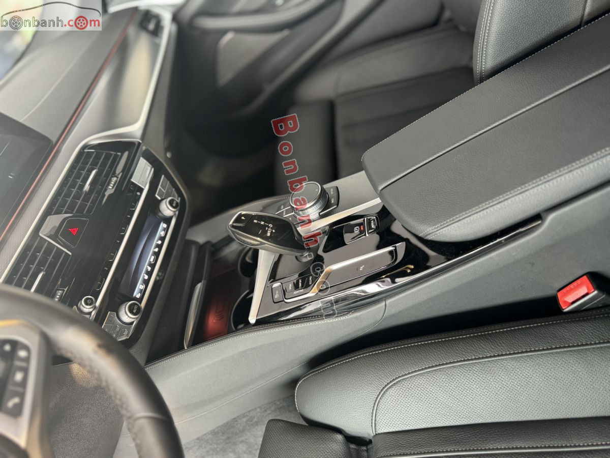 Bán ô tô BMW 5 Series 530i M Sport - 2022 - xe mới