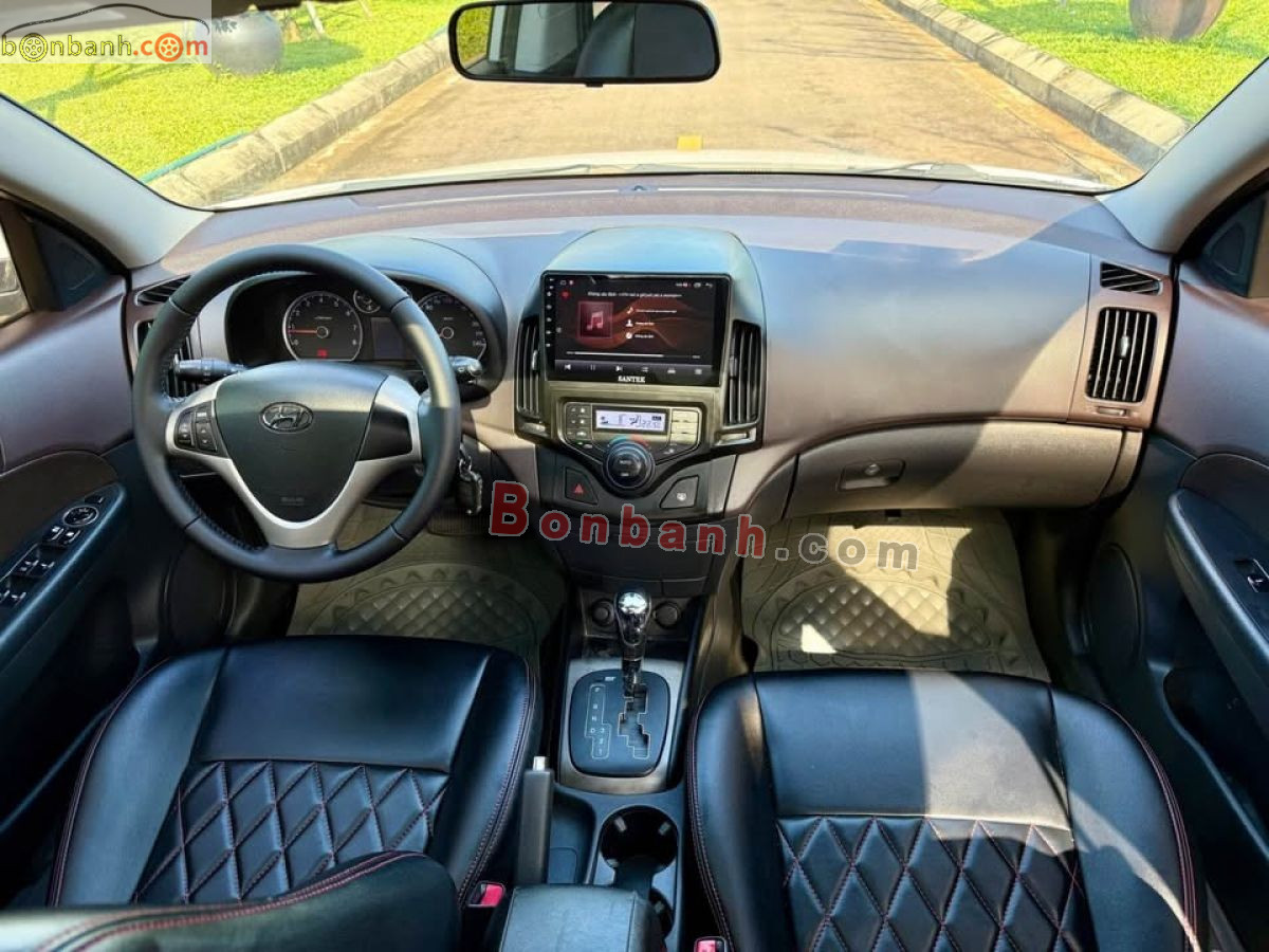 Bán ô tô Hyundai i30 CW 1.6 AT - 2011 - xe cũ