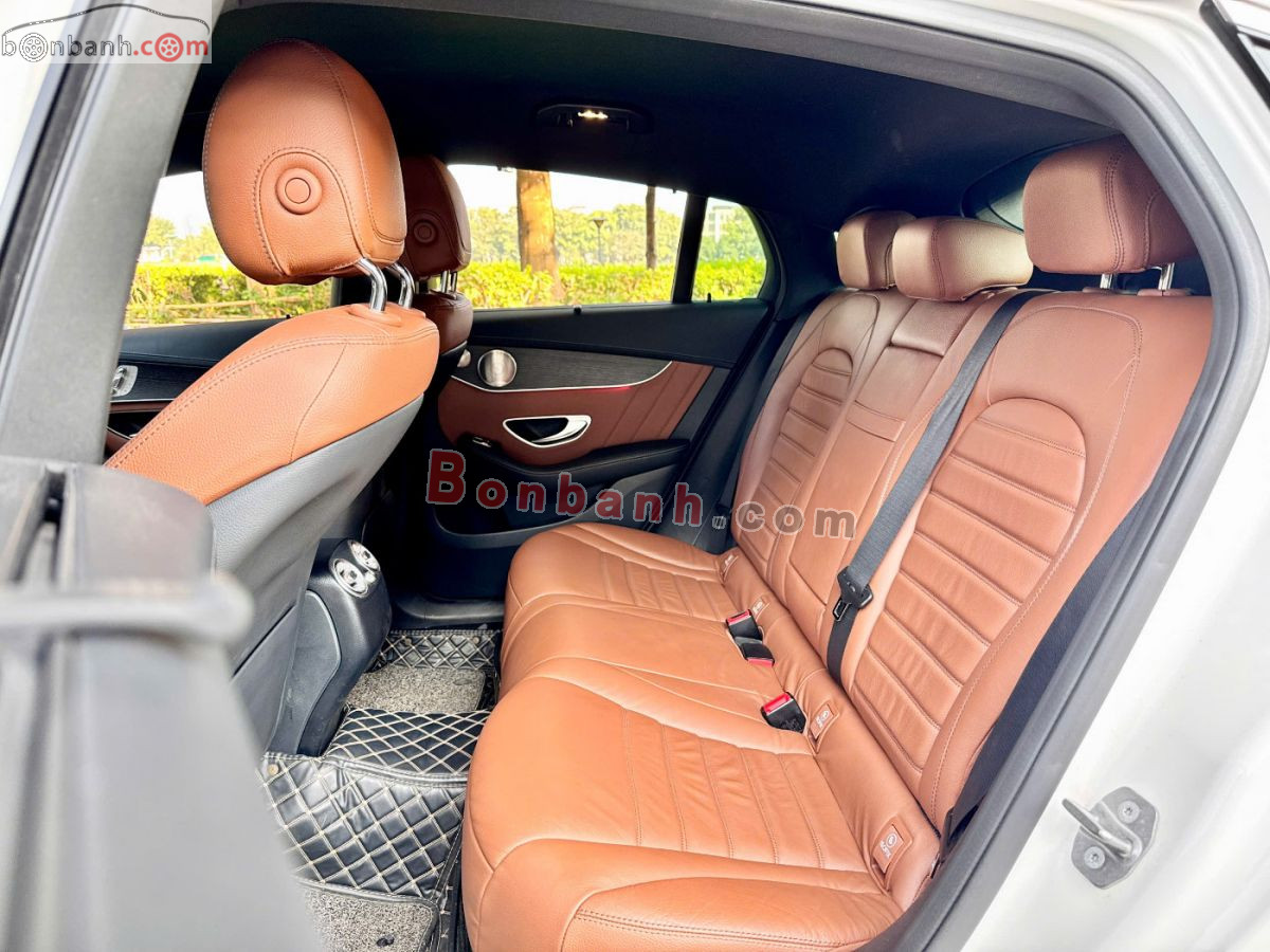 Bán ô tô Mercedes Benz GLC 300 4Matic Coupe - 2021 - xe cũ