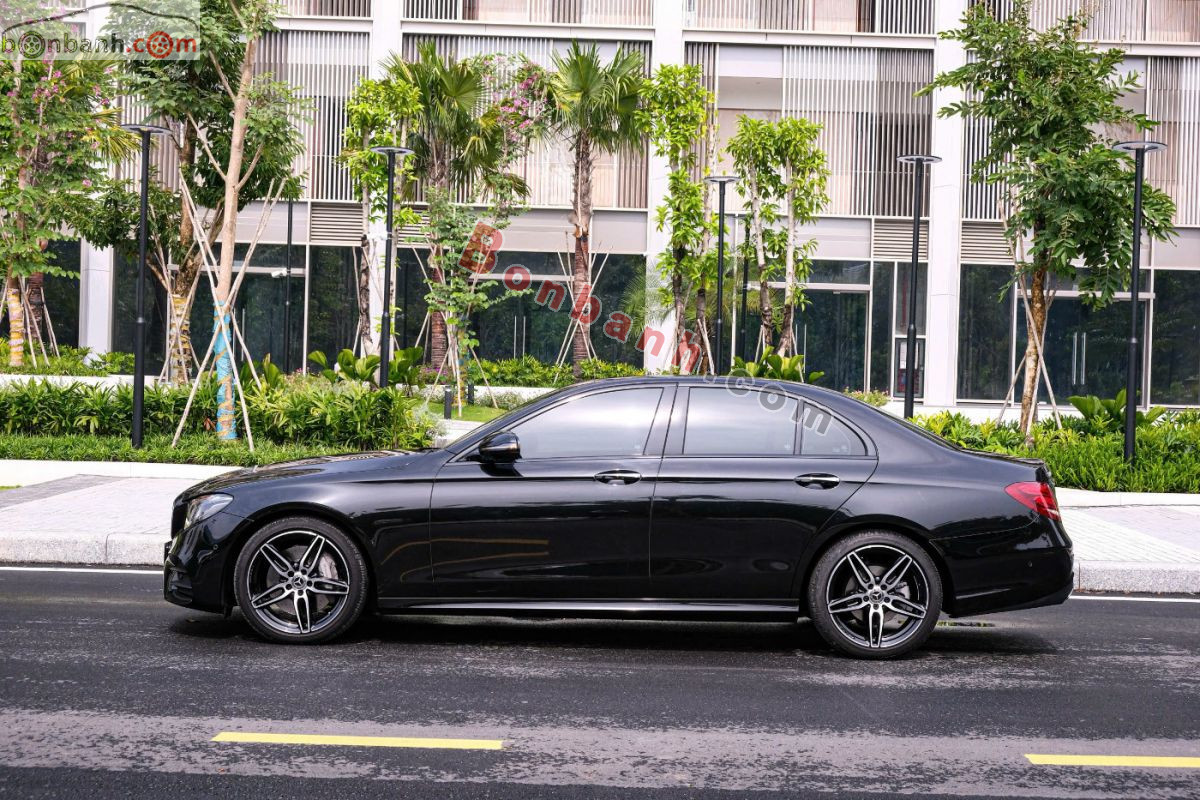 Bán ô tô Mercedes Benz E class E300 AMG - 2019 - xe cũ