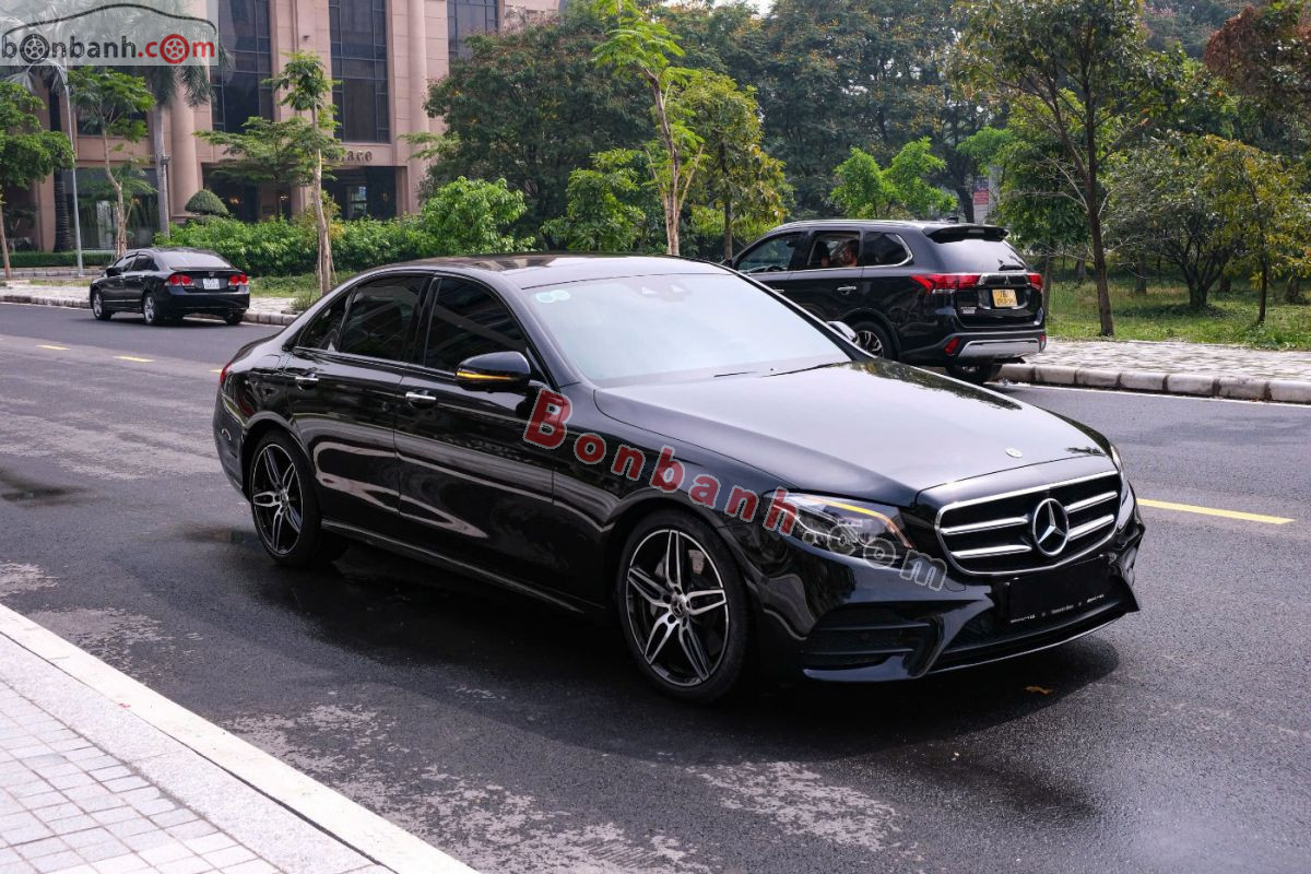 Bán ô tô Mercedes Benz E class E300 AMG - 2019 - xe cũ