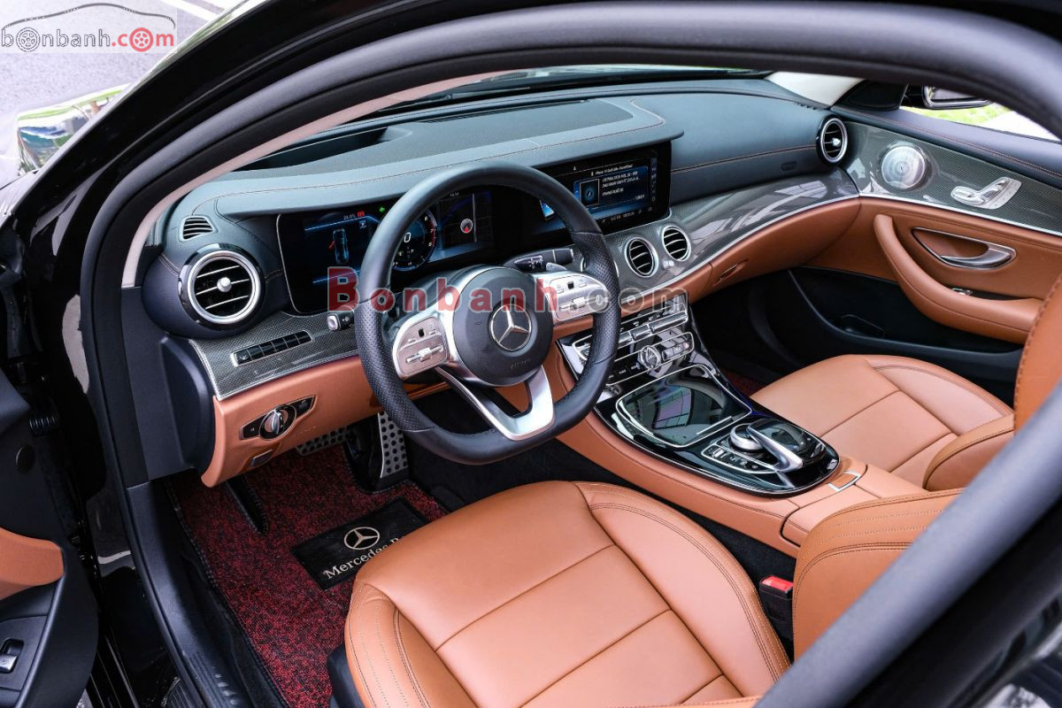 Bán ô tô Mercedes Benz E class E300 AMG - 2019 - xe cũ