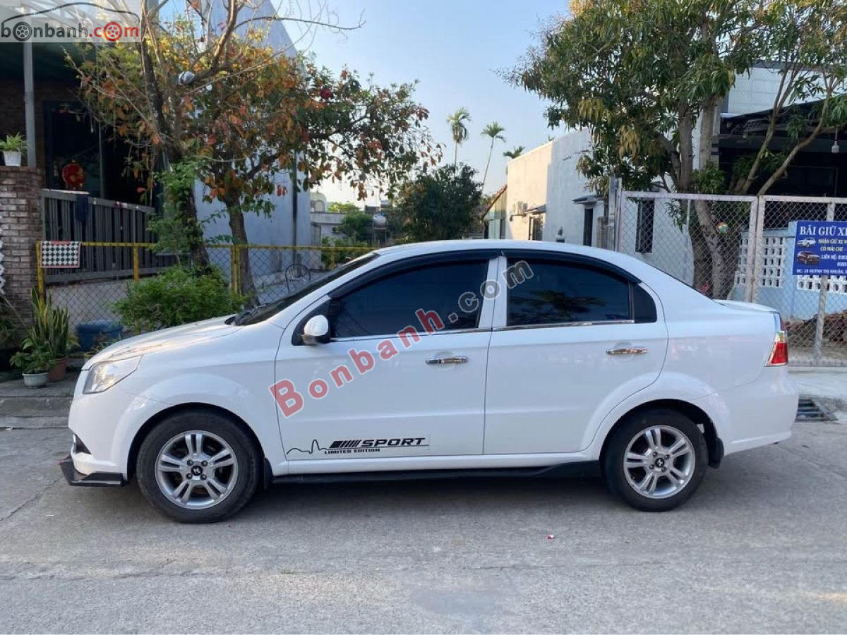 Bán ô tô Chevrolet Aveo LT 1.4 MT - 2017 - xe cũ