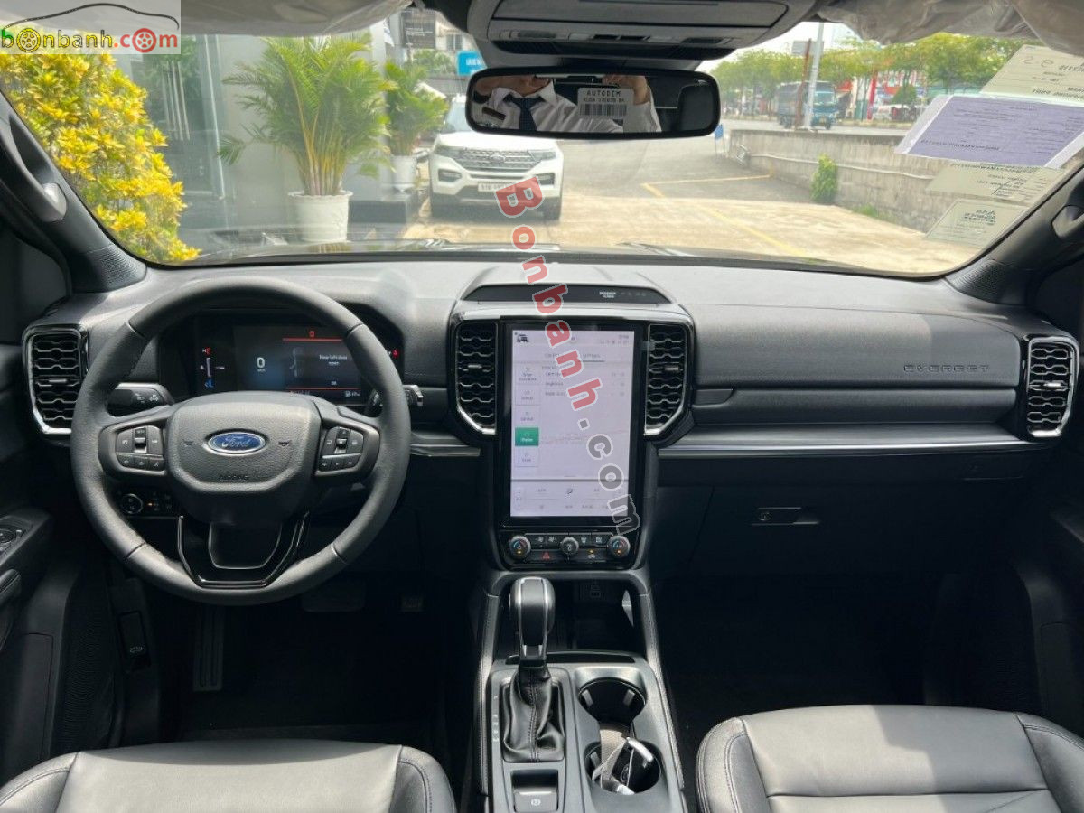 Bán ô tô Ford Everest Titanium 2.0L 4x2 AT - 2026 - xe mới