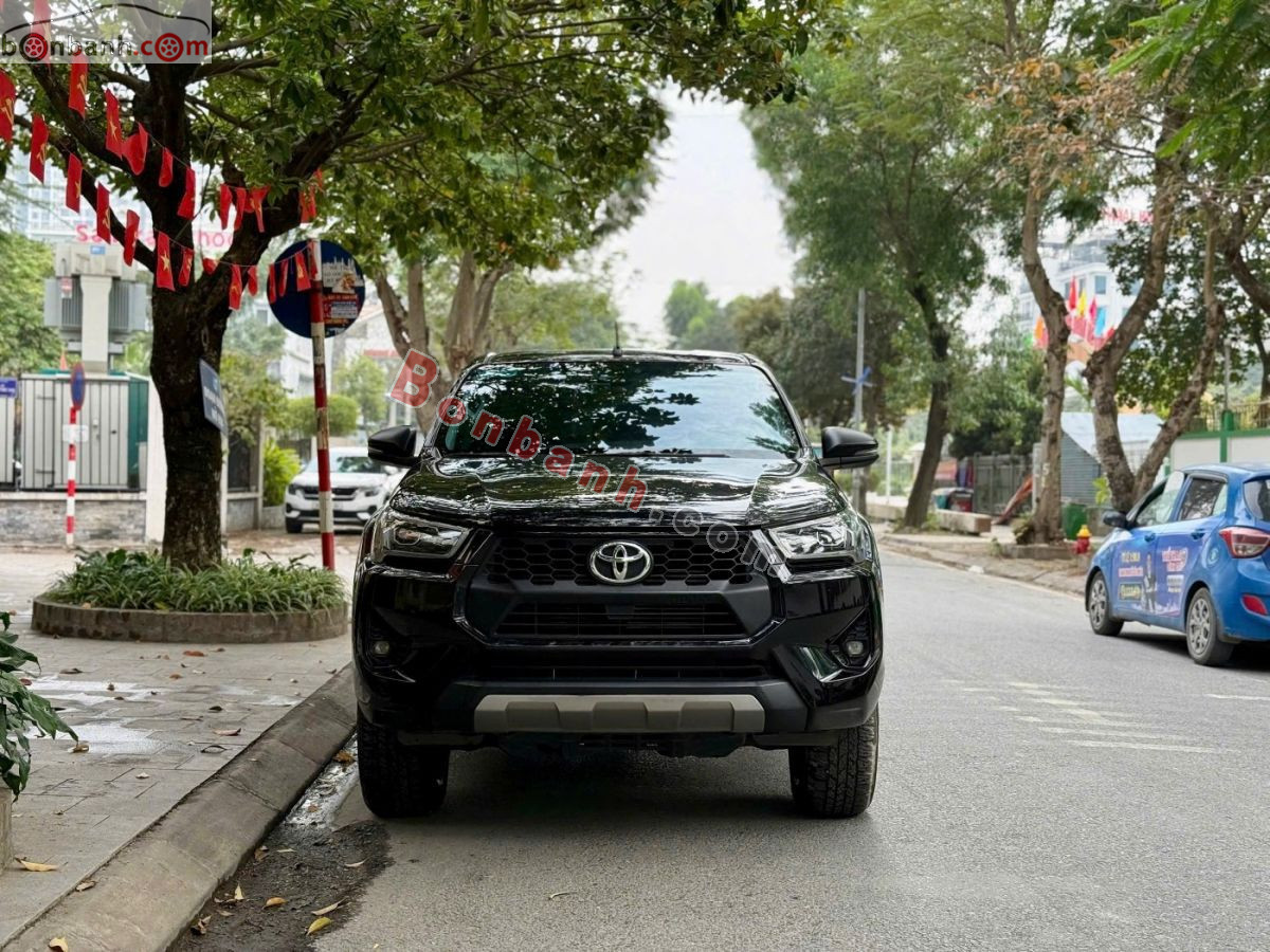 Bán ô tô Toyota Hilux 2.4L 4x2 AT - 2024 - xe cũ