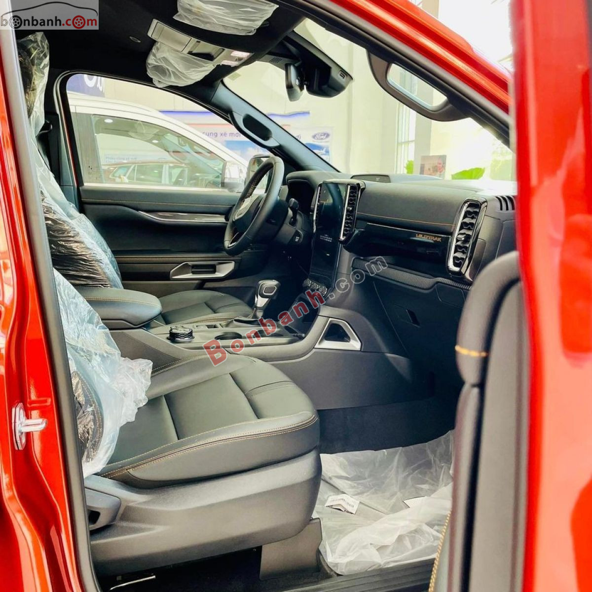 Bán ô tô Ford Ranger Wildtrak 2.0L 4x4 AT - 2026 - xe mới