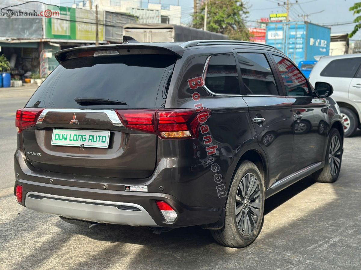 Bán ô tô Mitsubishi Outlander 2.0 CVT - 2023 - xe cũ