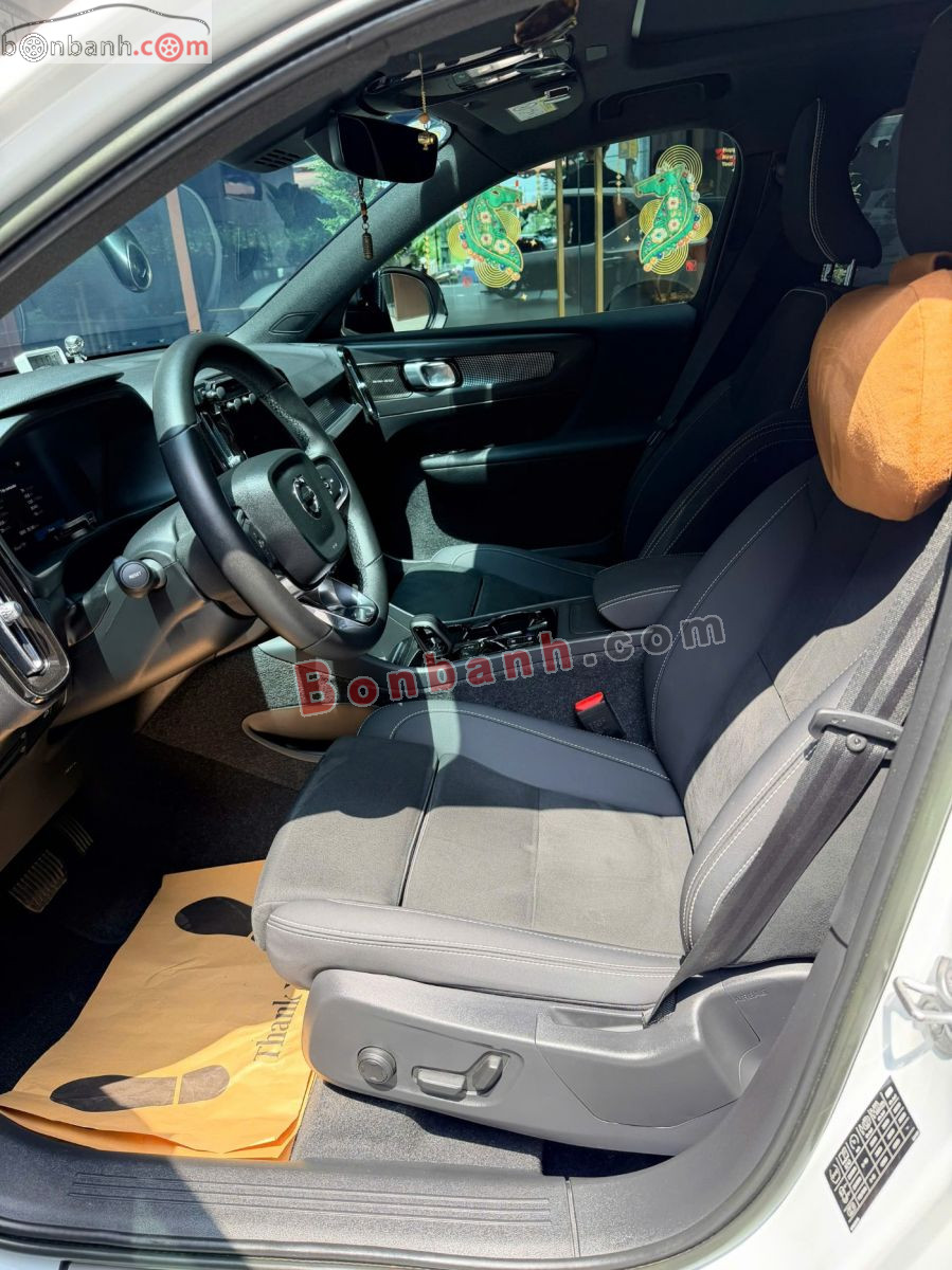 Bán ô tô Volvo XC40 Ultimate B5 AWD - 2022 - xe cũ