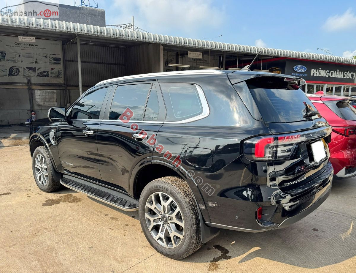 Bán ô tô Ford Everest Titanium Plus 2.0L 4x4 AT - 2024 - xe cũ