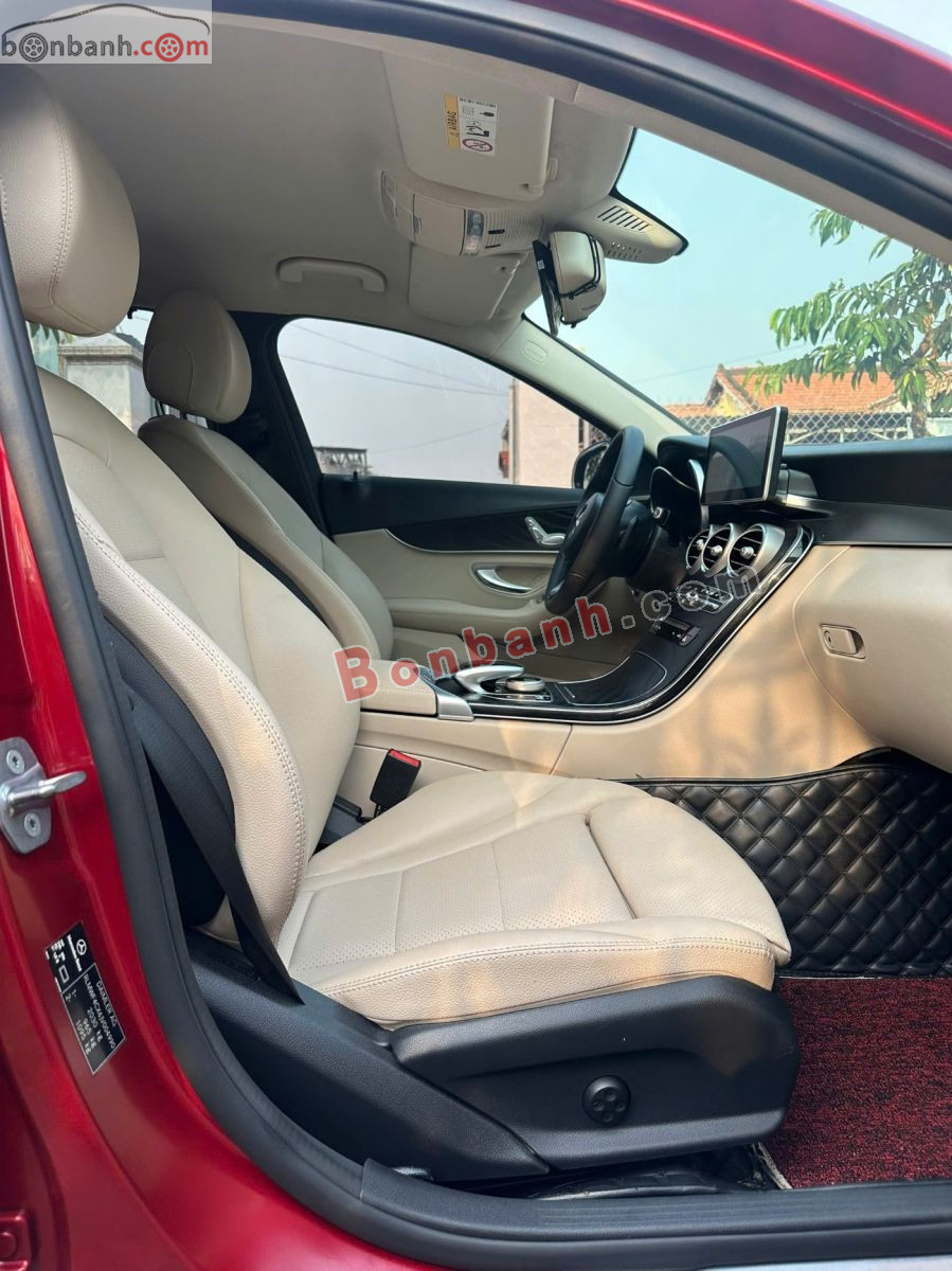 Bán ô tô Mercedes Benz C class C200 - 2019 - xe cũ