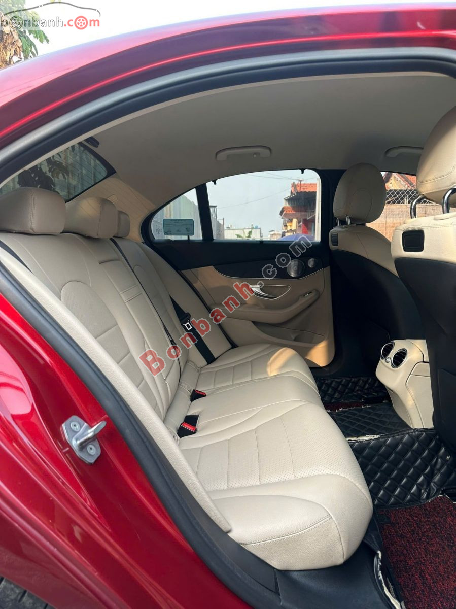 Bán ô tô Mercedes Benz C class C200 - 2019 - xe cũ