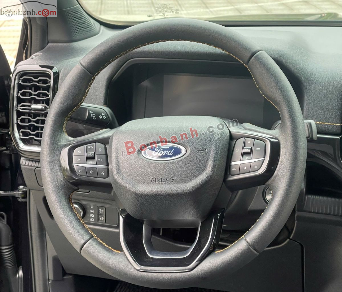 Bán ô tô Ford Ranger Wildtrak 2.0L 4x4 AT - 2023 - xe cũ