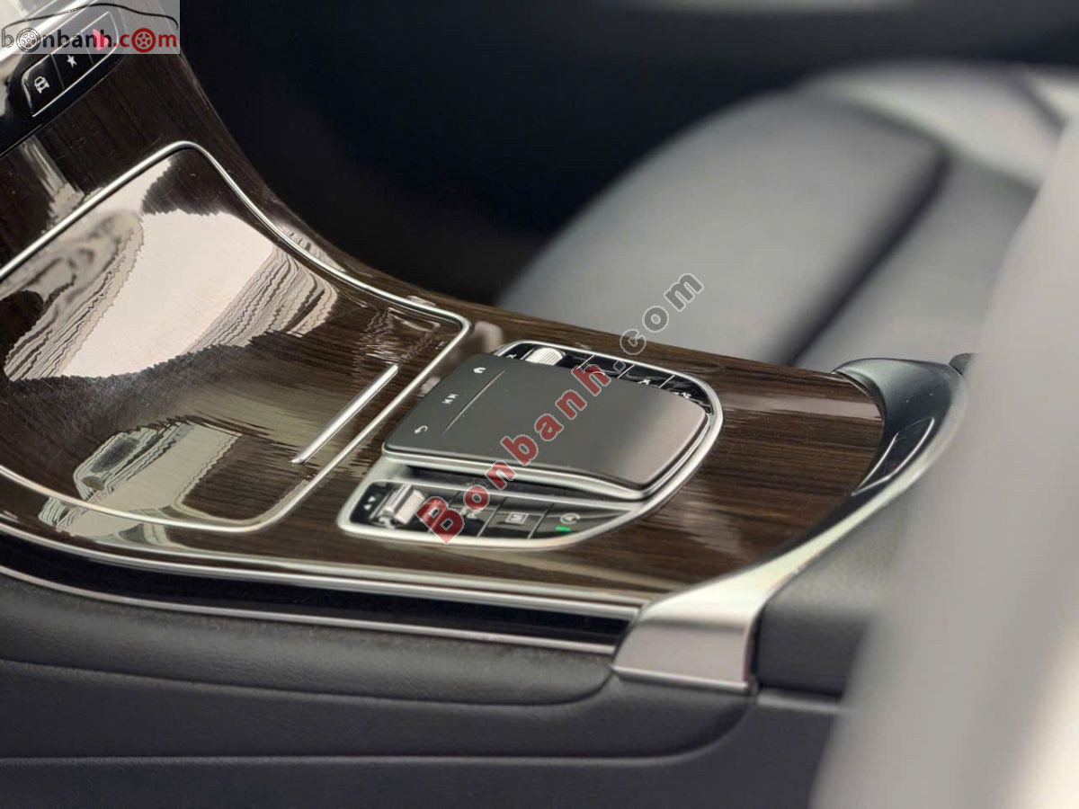 Bán ô tô Mercedes Benz GLC 200 - 2021 - xe cũ