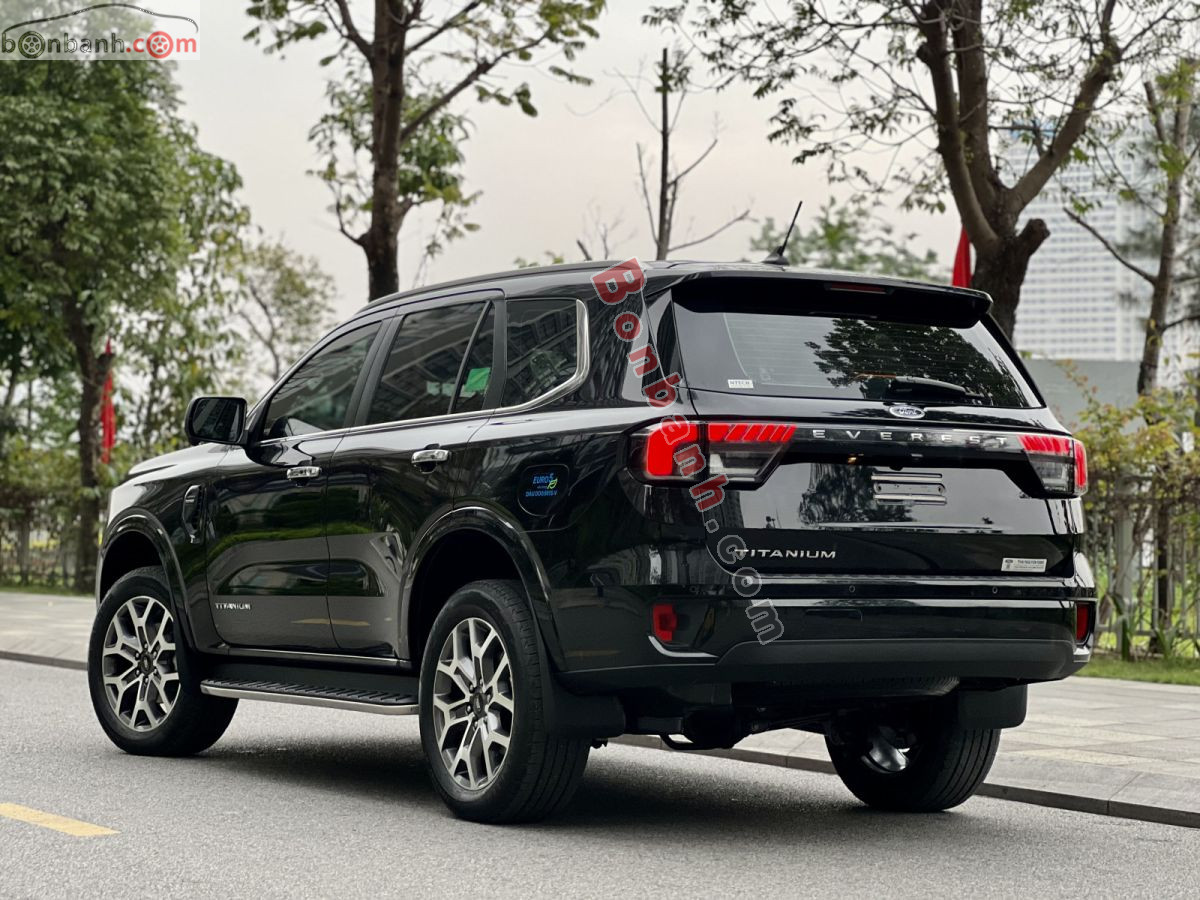 Bán ô tô Ford Everest Titanium 2.0L 4x2 AT - 2024 - xe cũ