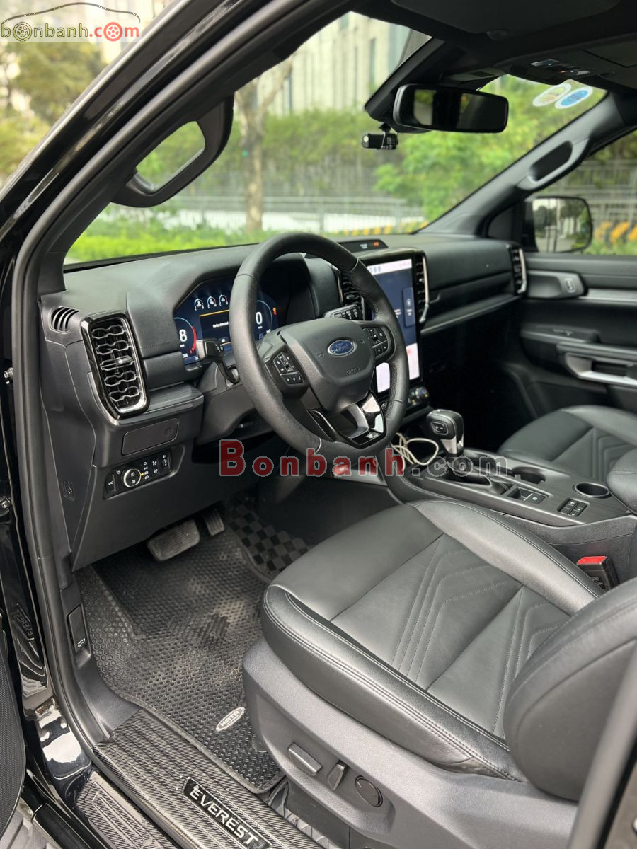 Bán ô tô Ford Everest Titanium 2.0L 4x2 AT - 2024 - xe cũ