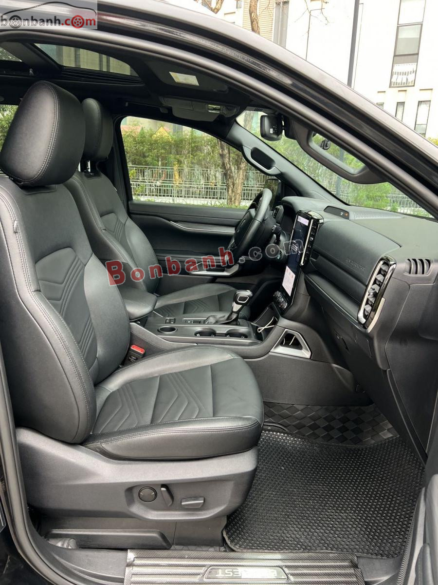 Bán ô tô Ford Everest Titanium 2.0L 4x2 AT - 2024 - xe cũ