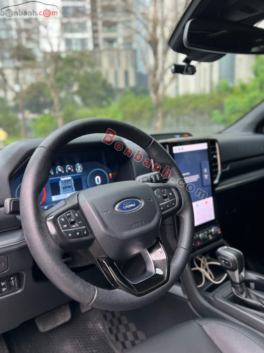 Bán ô tô Ford Everest Titanium 2.0L 4x2 AT - 2024 - xe cũ