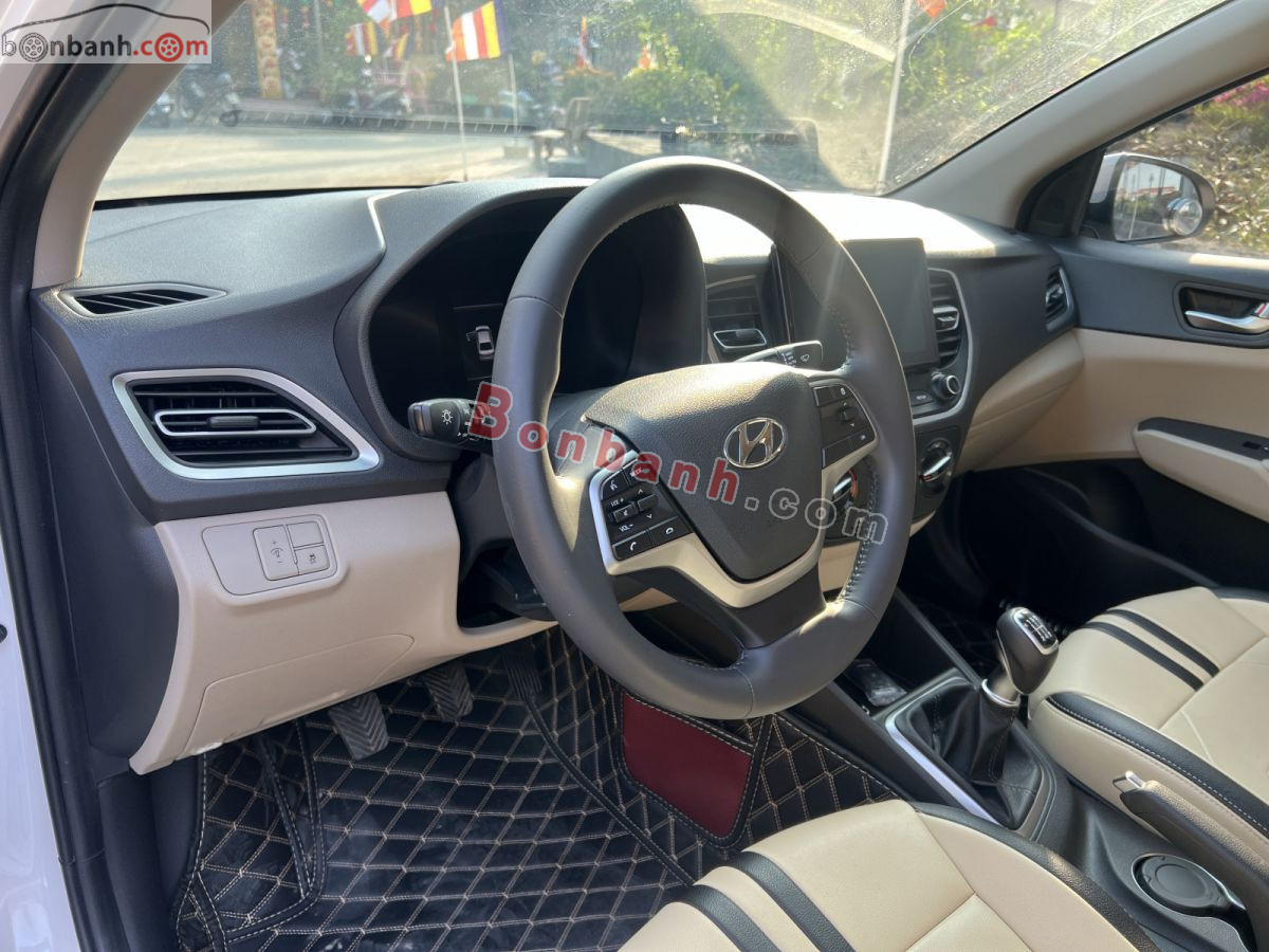 Bán ô tô Hyundai Accent 1.4 MT - 2022 - xe cũ