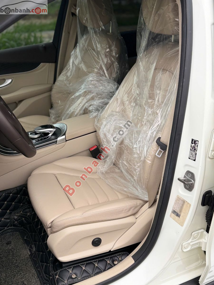 Bán ô tô Mercedes Benz GLC 300 4Matic - 2018 - xe cũ