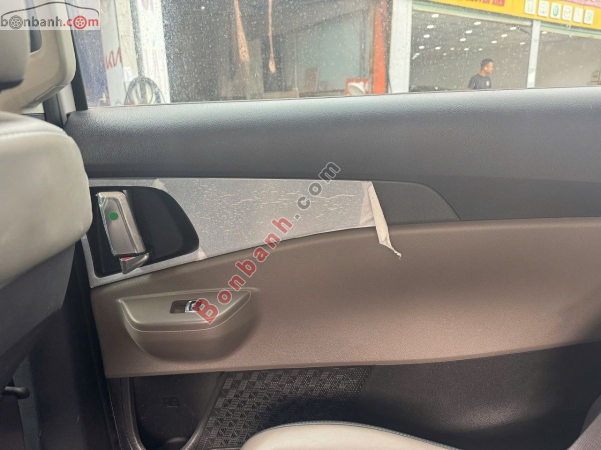 Bán ô tô Kia Carnival Luxury 2.2D - 2025 - xe cũ