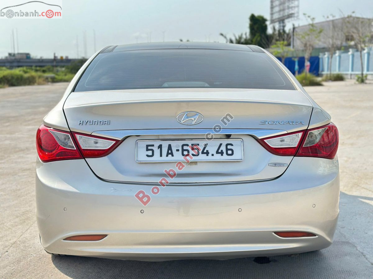 Bán ô tô Hyundai Sonata 2.0 AT - 2010 - xe cũ