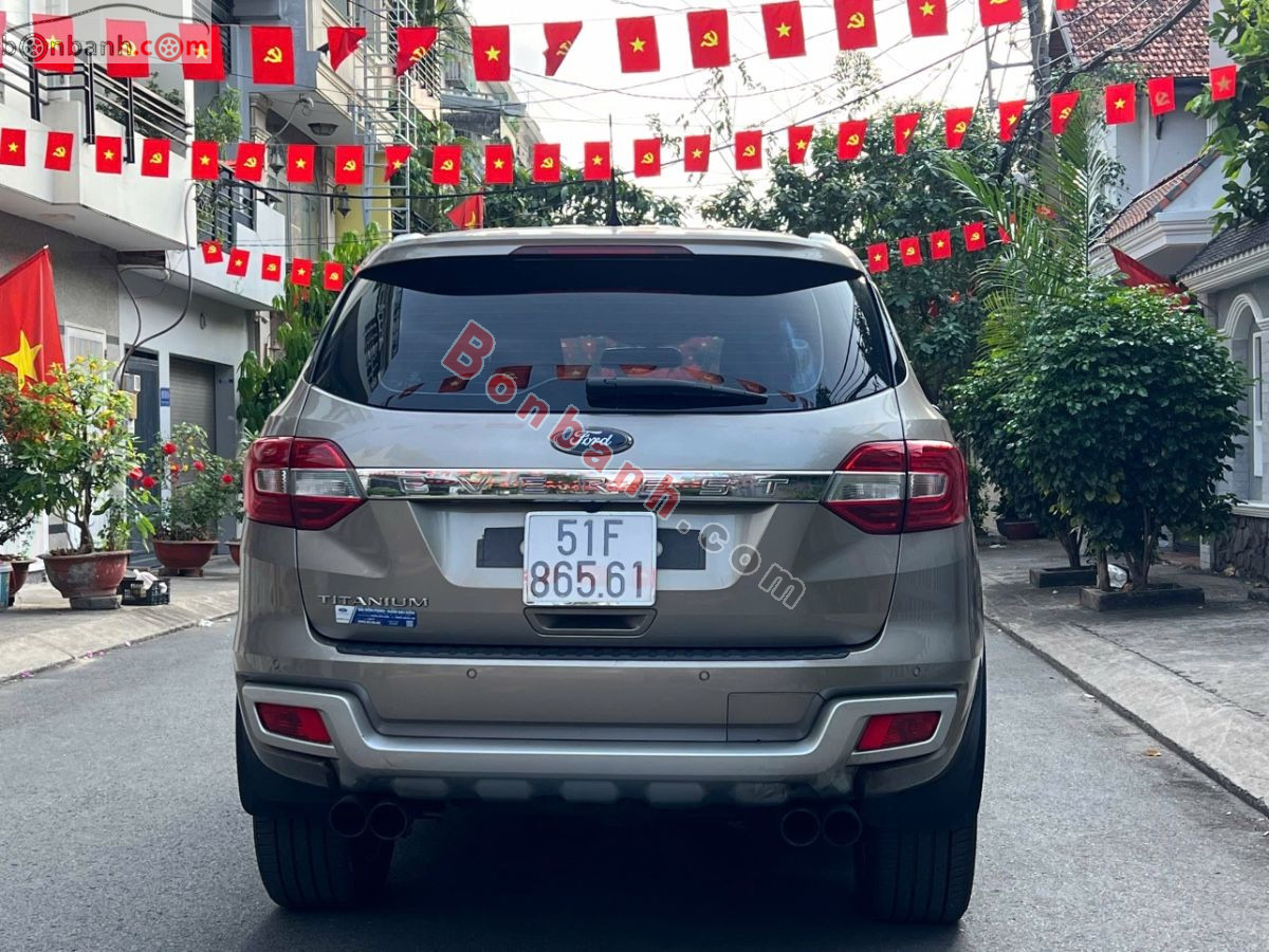 Bán ô tô Ford Everest Titanium 2.2L 4x2 AT - 2017 - xe cũ