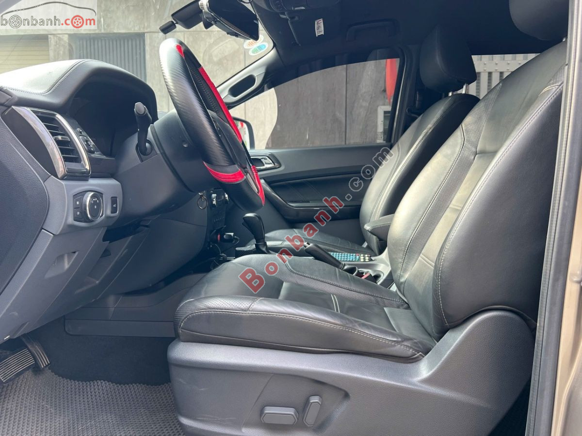 Bán ô tô Ford Everest Titanium 2.2L 4x2 AT - 2017 - xe cũ