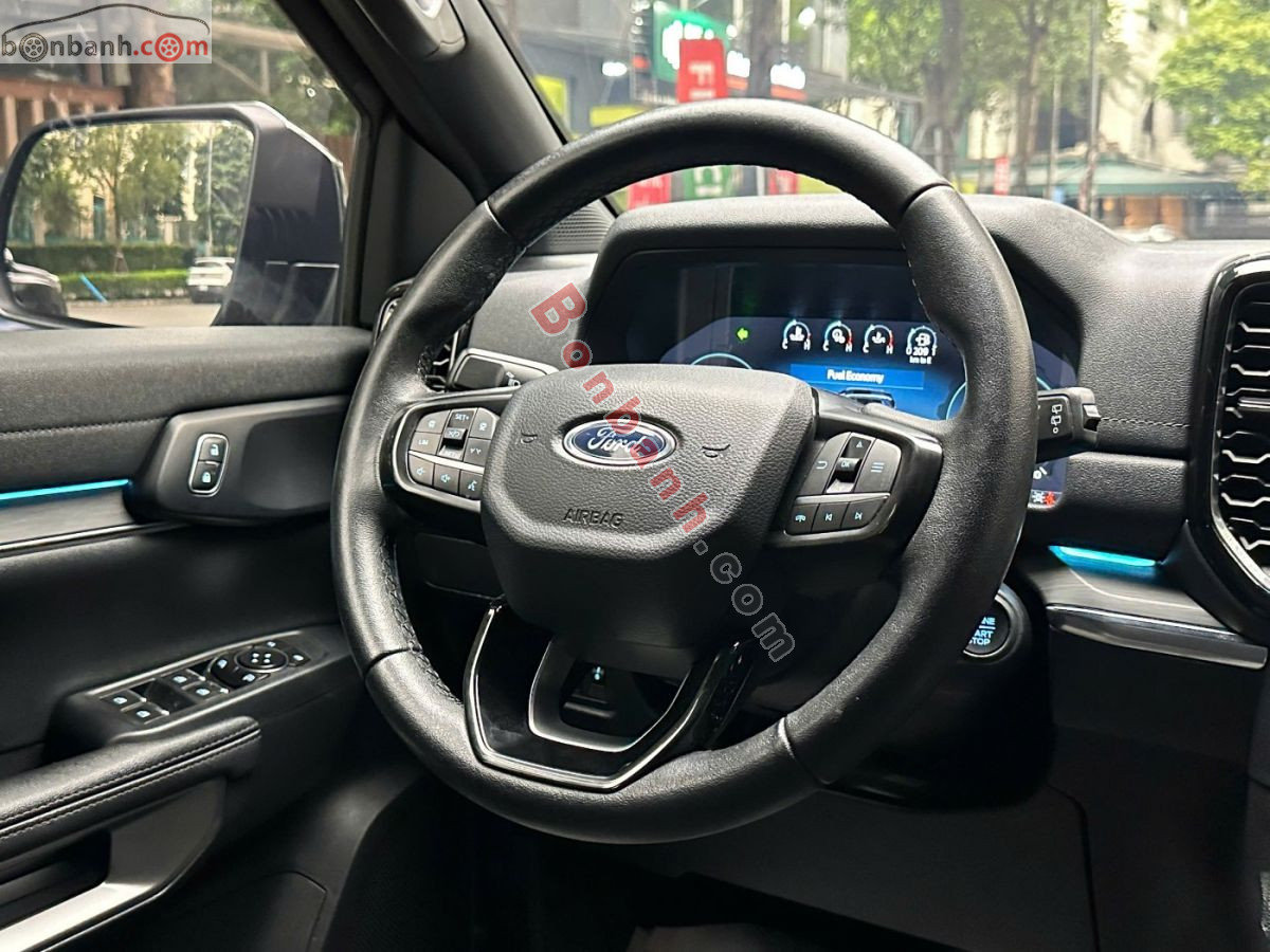 Bán ô tô Ford Everest Titanium 2.0L 4x2 AT - 2023 - xe cũ