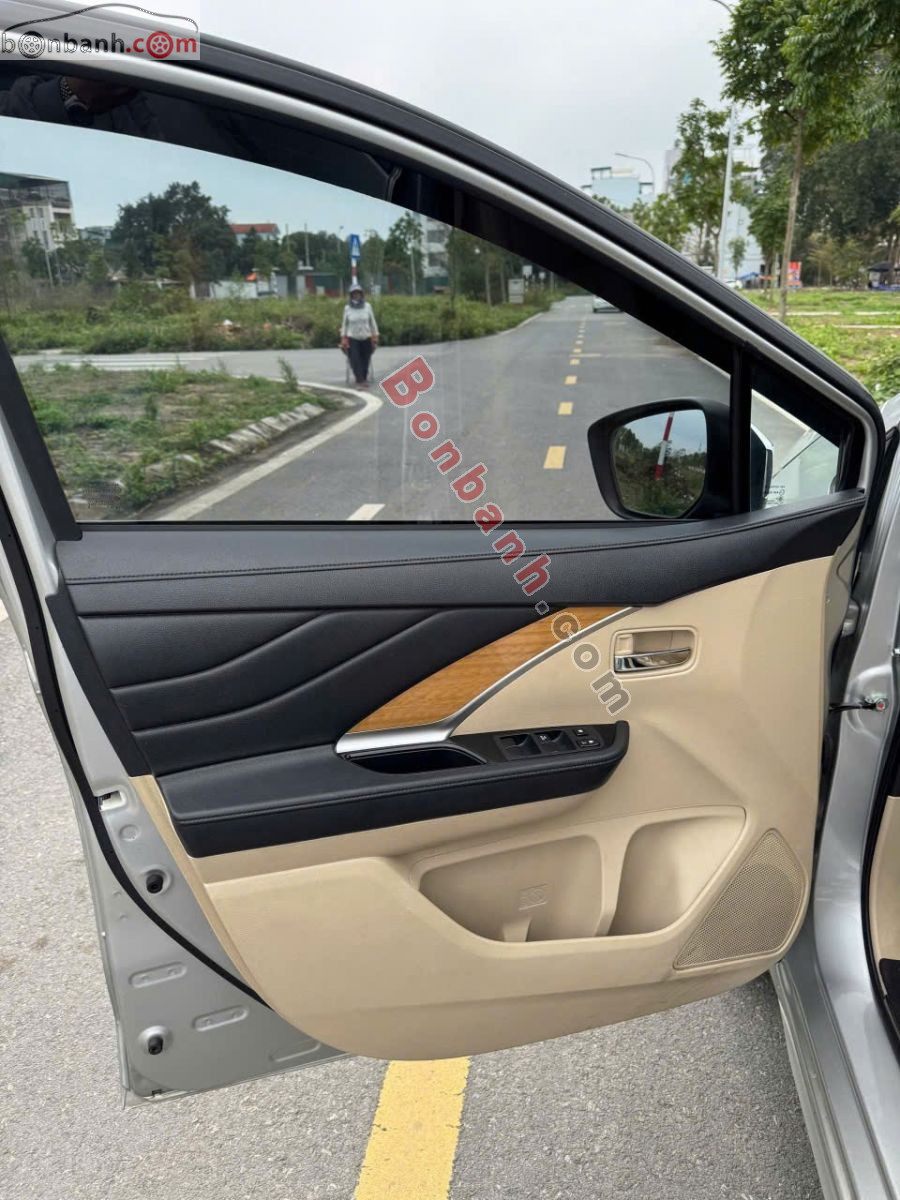 Bán ô tô Mitsubishi Xpander 1.5 AT - 2019 - xe cũ