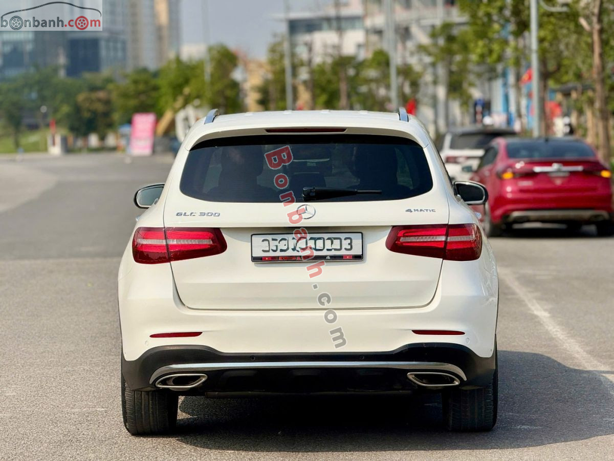 Bán ô tô Mercedes Benz GLC 300 4Matic - 2018 - xe cũ