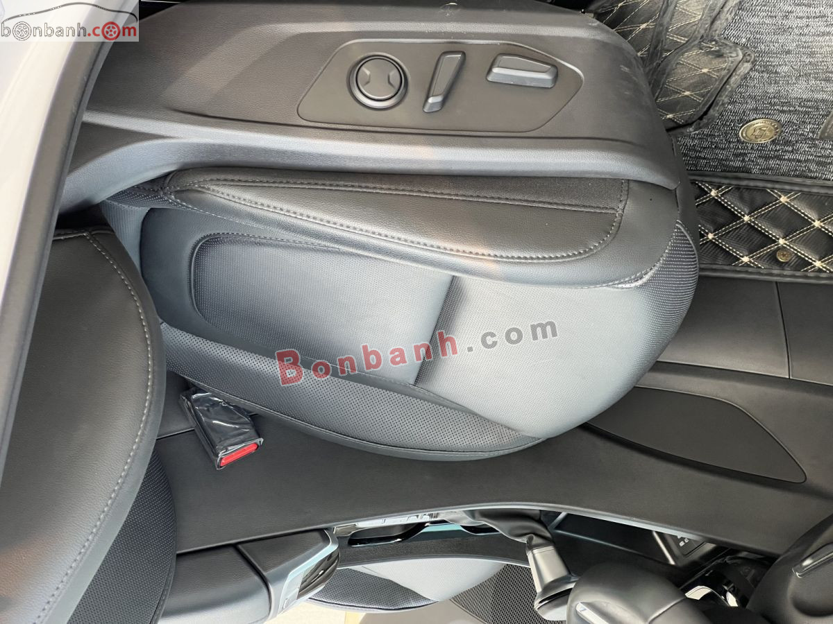 Bán ô tô Hyundai Tucson 2.0 AT Tiêu chuẩn - 2025 - xe cũ