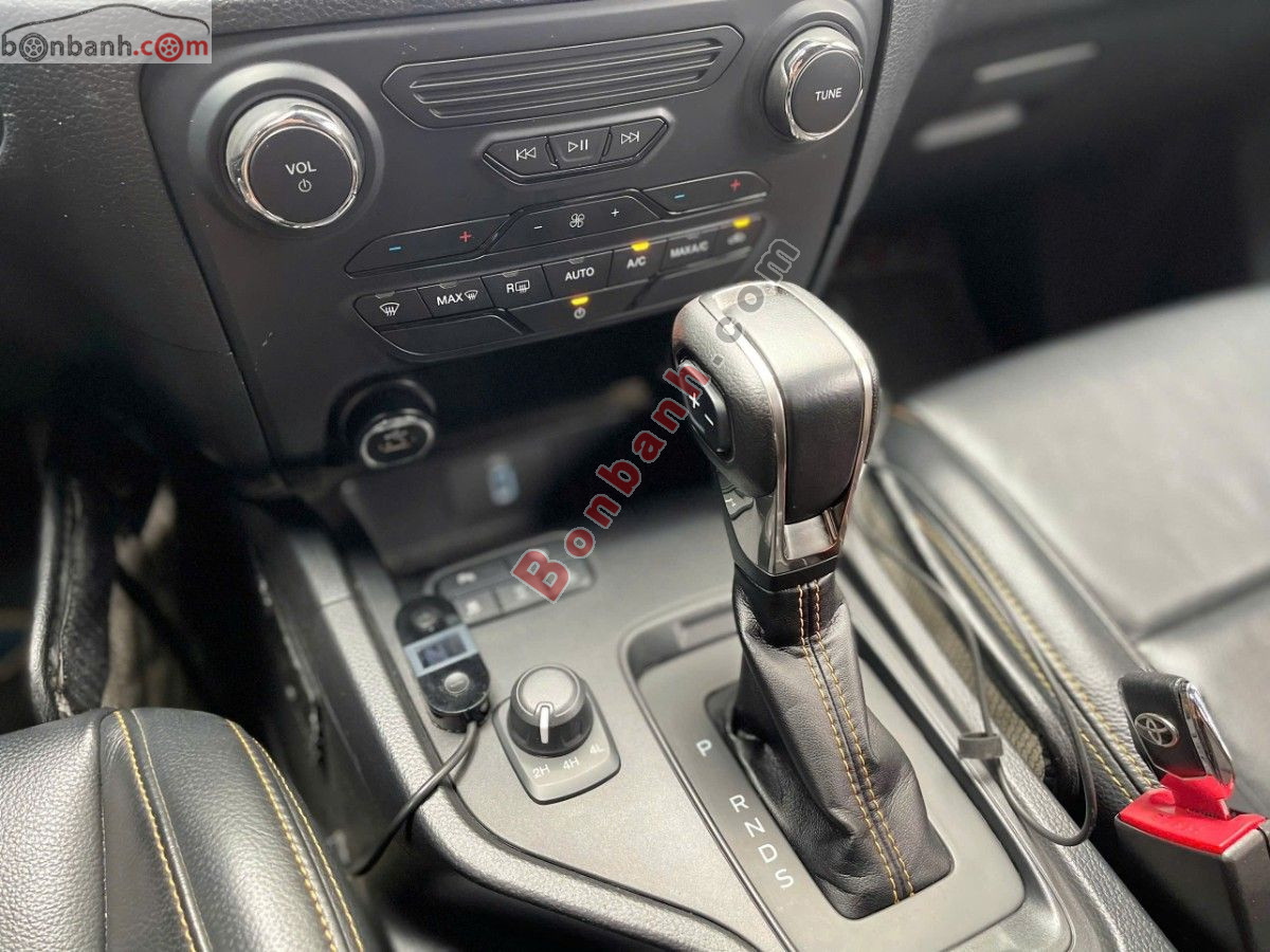 Bán ô tô Ford Ranger Wildtrak 2.0L 4x4 AT - 2021 - xe cũ