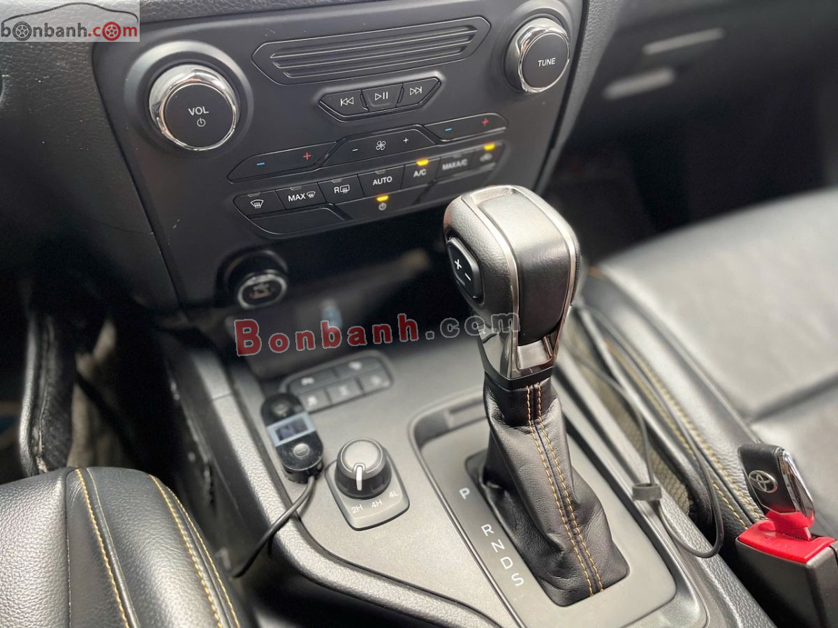 Bán ô tô Ford Ranger Wildtrak 2.0L 4x4 AT - 2021 - xe cũ