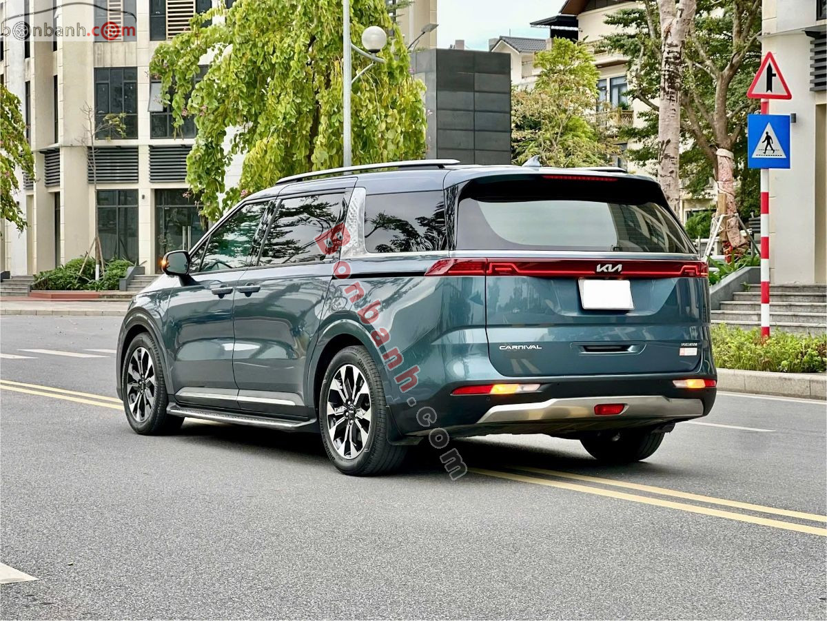 Bán ô tô Kia Carnival Premium 2.2D - 2022 - xe cũ