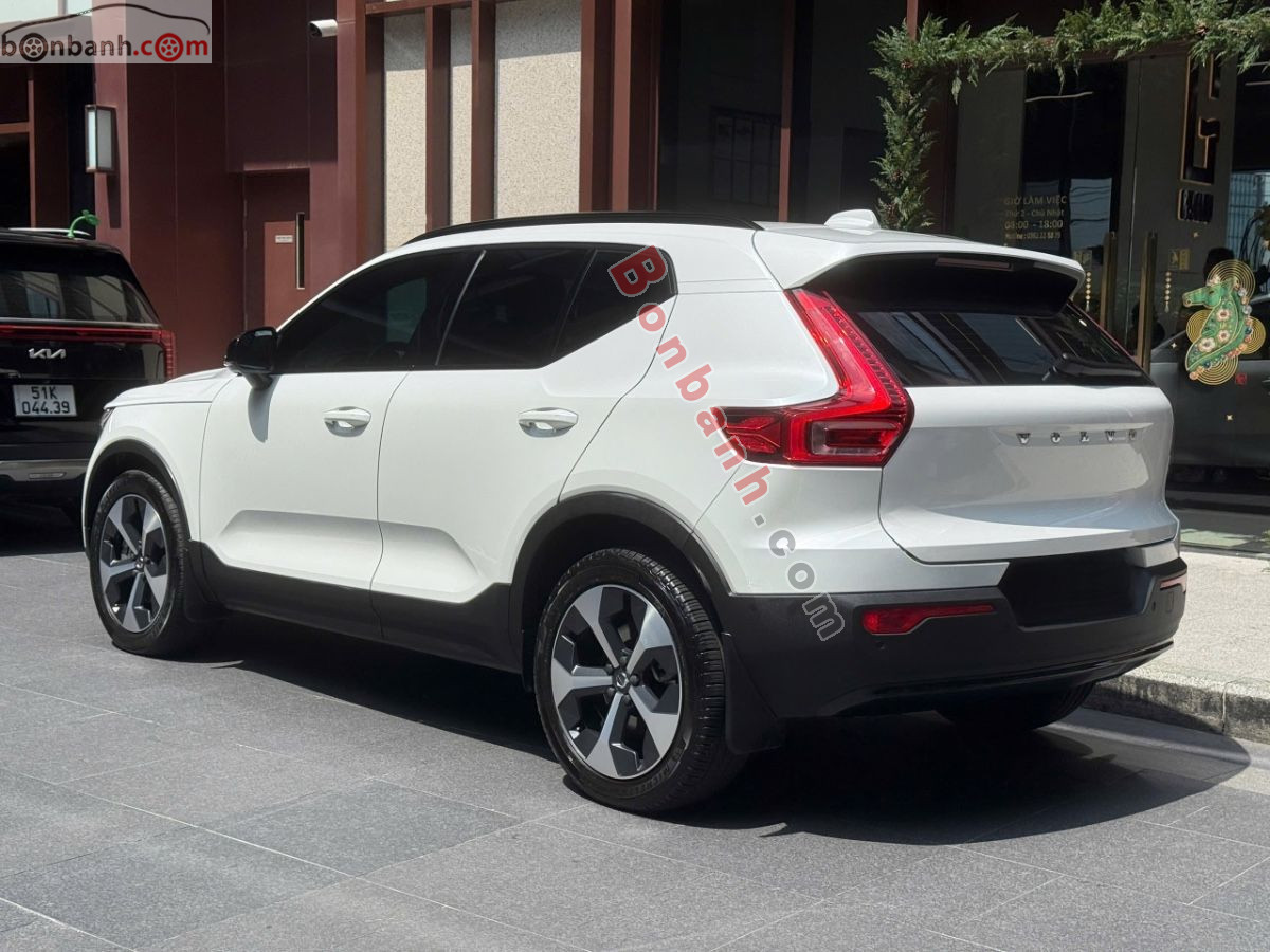 Bán ô tô Volvo XC40 Ultimate B5 AWD - 2023 - xe cũ