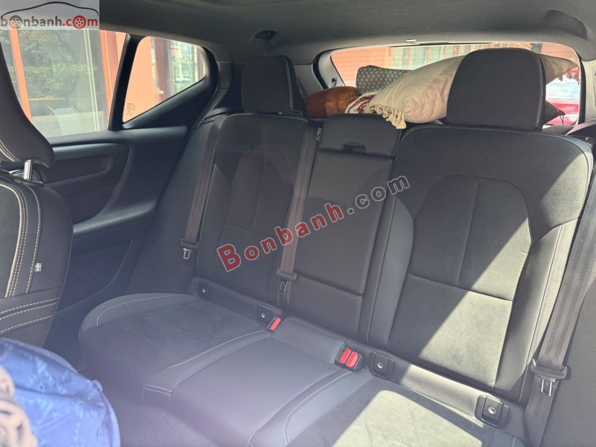 Bán ô tô Volvo XC40 Ultimate B5 AWD - 2023 - xe cũ