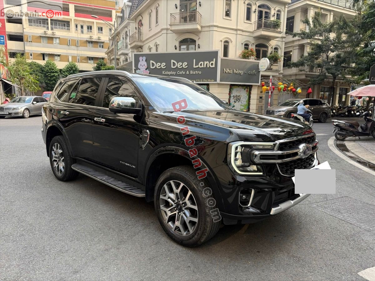 Bán ô tô Ford Everest Titanium 2.0L 4x2 AT - 2022 - xe cũ