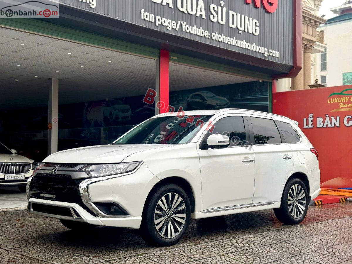 Bán ô tô Mitsubishi Outlander 2.0 CVT - 2022 - xe cũ
