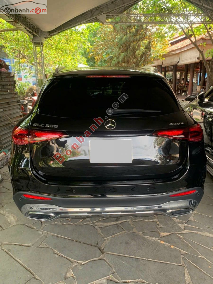 Bán ô tô Mercedes Benz GLC 300 4Matic - 2024 - xe cũ