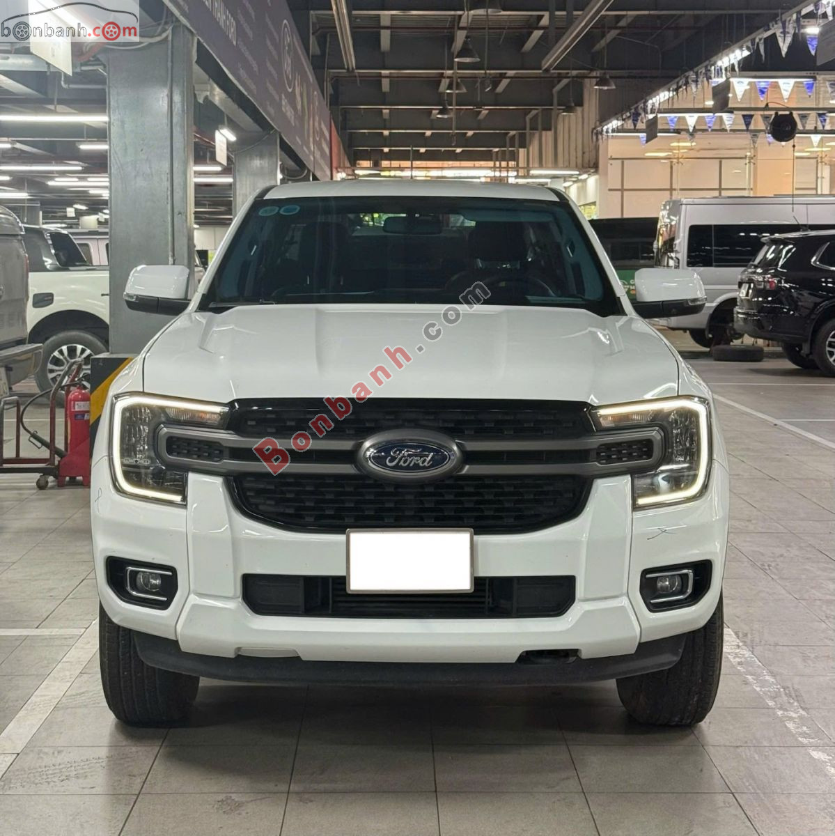 Bán ô tô Ford Ranger XLS 2.0L 4x2 AT - 2024 - xe cũ