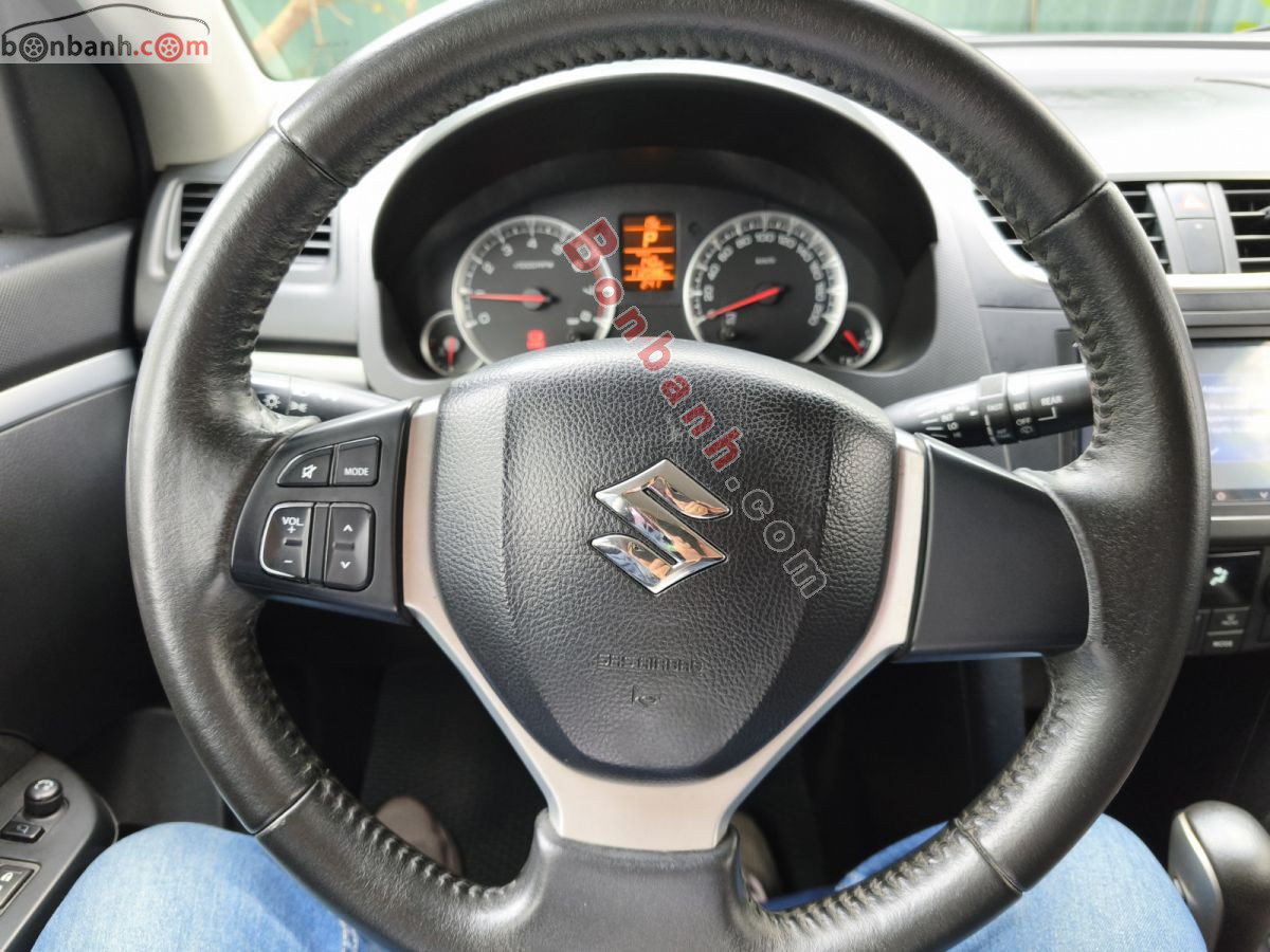 Bán ô tô Suzuki Swift 1.4 AT - 2016 - xe cũ